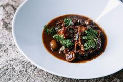 Nejoblíbenější jídlo? Hovězí jazyk tažený 30 hodin. Tady si s jídlem vyhrají