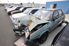 Vrak auto odtažení vozidlo havárie nehoda