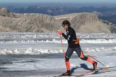 Petra Nováková při přípravě na Dachsteinu