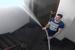 Muž zdevastoval karlovarský hotel