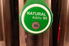 Čerpací stanice stojan pohonné hmoty