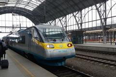 České dráhy, vlak, železnice, Pendolino, Praha hlavní nádraží