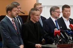 okamura, bartoš, fiala pospíšil, sněmovna