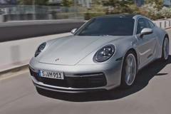 Porsche představilo osmou generaci legendární Carrery. Nová 911