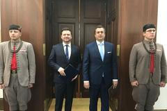 Předseda Poslanecké sněmovny Radek Vondráček s předsedou Národní rady Slovenské republiky Andrejem Dankem