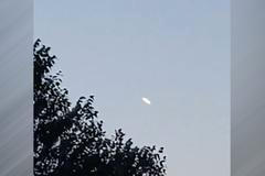 Piloti letadla tvrdili, že viděli ufo. Nad Irskem přeletěl neznámý zářivý předmět