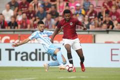 Benjamin Teteth v zápase Evropské ligy Sparta - Subotica