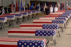 VIDEO: Ostatky amerických hrdinů padlých během korejské války jsou na americké půdě