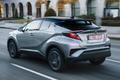Toyota C-HR zadobok