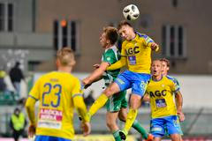 Martin Hašek ml. z Bohemians a Daniel Trubač z Teplic.