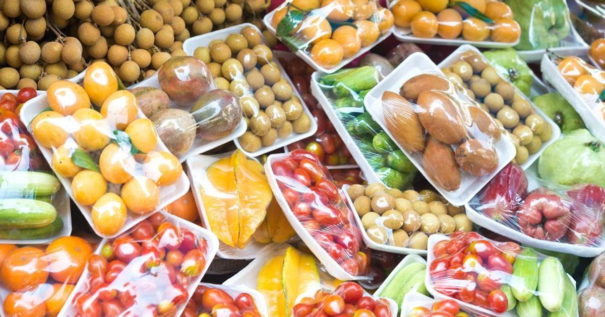 Jeden velký byrokratický zmatek. Potravináři a obchodníci kritizují nové nařízení EU o obalech