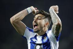 Video: Telles se zranil při proměněné penaltě