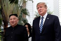 Trump o schůzce s Kimem: Dnes nebyl dobrý nápad něco podepisovat