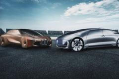 BMW a Mercedes autonomie