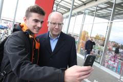 Bývalý předseda ČSSD Bohuslav Sobotka během kampaně v Hodoníně