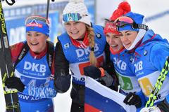 Ruské biatlonistky v Oberhofu