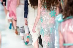 móda módní přehlídka ilustrační foto