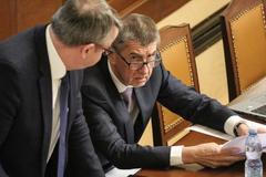 Jednání Poslanecká sněmovna, vydání poslance Miloslava Roznera z SPD - Andrej Babiš, Dan Ťok