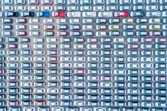 Řady zaparkovaných aut, Čína