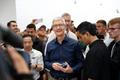 Tim Cook Apple iphone iwatch