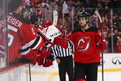NHL: Arizona Coyotes at New Jersey Devils
