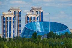 Foto: Psí miska i sklenice na pivo. Podívejte se na moderní stavby kazašské Astany