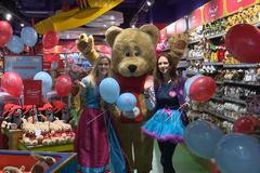 Letiště Praha otevřelo novou obchodní zónu na Terminálu 2