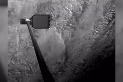 Vědci poprvé otestovali harpunu na sběr vesmírného odpadu kolem Země