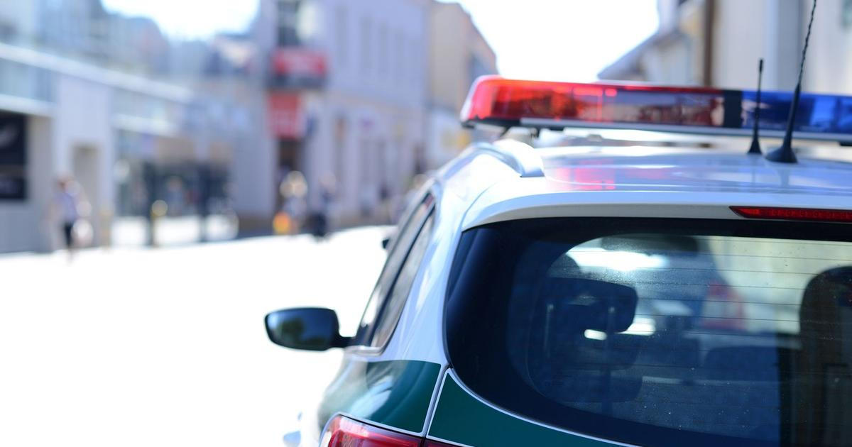 Slovensko se s poctami rozloučilo s učitelkou, která nepřežila útok na škole