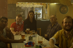 Seriál Most! se vymyká všem současným českým seriálům. Utahuje si z rasismu a chudoby