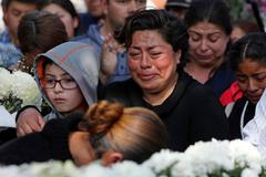 Výbuch palivového potrubí v Mexiku si vyžádal už 85 obětí