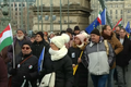 Během víkendových protestů v Maďarsku se demonstranti pokusili zablokovat slavný Řetězový most