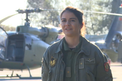 Všechno, co dokáže muž dokáže i žena, tvrdí jediná pilotka z Černé Hory Kristina Bacic