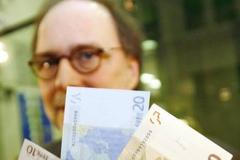 Slovinsko přijalo euro