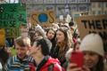Politikům dochází výmluvy, nám dochází čas. Studentům vadí ignorování změn klimatu