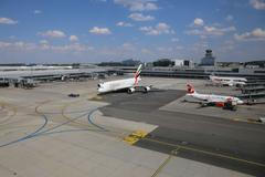 Letiště Praha Emirates letadlo boeing