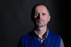 Čínu nosíme v kapse, barevně bliká, kupuje si nás a přicházíme o svobodu, říká Ďásek