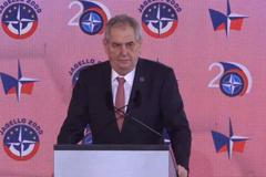 Zeman kritizoval Trumpovu administrativu: S teroristy z Tálibánu se nevyjednává