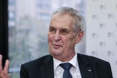 Miloš Zeman na tiskové konferenci v Německu