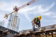 Dělník / Průmysl / Výroba / Stavebnictví / Ekonomika / Ilustrační snímek / Přezaměstnanost / Nezaměstnanost