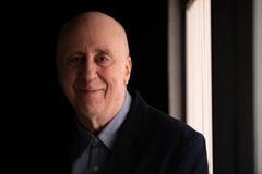 Norman Lovett