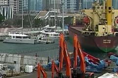 Kapitán ruské lodi ničil jachty a narazil do mostu. Alkohol jsem pil až potom, tvrdil