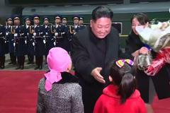 Návrat Kim Čong-una do Pchjongjangu doprovázelo velkolepé přivítání