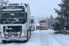 Dálnice D8, nehoda, sníh