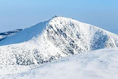 Krkonoše z výšky. Zimní snímky od Vrbatovy boudy až po Sněžku