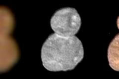 Vypadá jako sněhulák. NASA zveřejnila první ostrý snímek planetky Ultima Thule