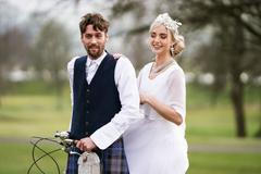 Skotská svatba. Snímky z objektivu Sony 135 mm f/1.8