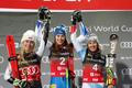 Městský slalom Oslo, 2019: zleva druhá Mikaela Shiffrinová, vítězka Petra Vlhová a třetí Wendy Holdenerová.