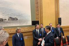 Jágr v Číně? Kdyby mu šlo o sport, nemusí se setkávat se špičkami režimu, říká Lomová