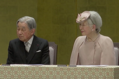 Císař Akihito po 31 letech opustí trůn